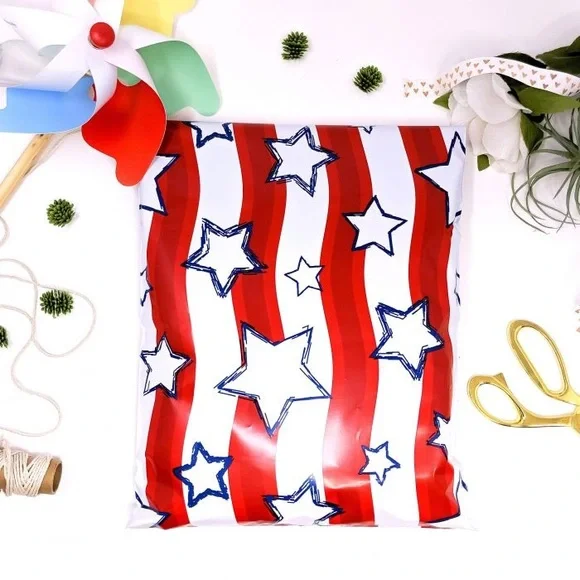 Stars ⭐️ and Stripes Poly Mailers 10x13 Pack of 25 with ⭐️ Free Stickers - Picture 4 of 5